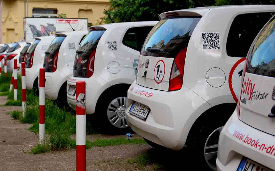 Flug und Hotel Mietwagen