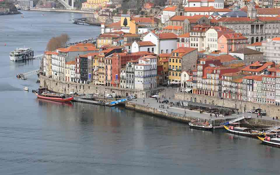 Reisen nach Porto