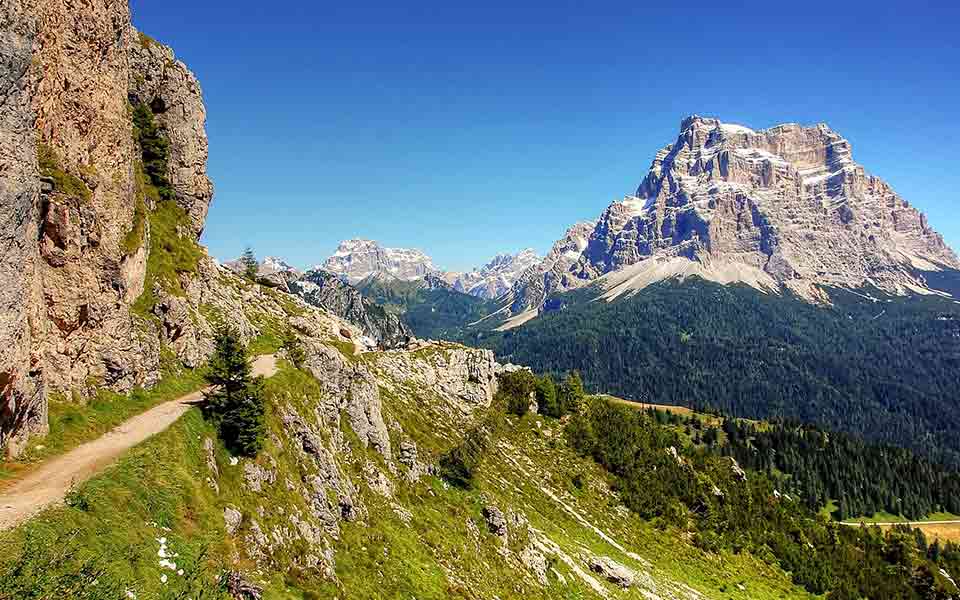 Reisen Ostern günstig