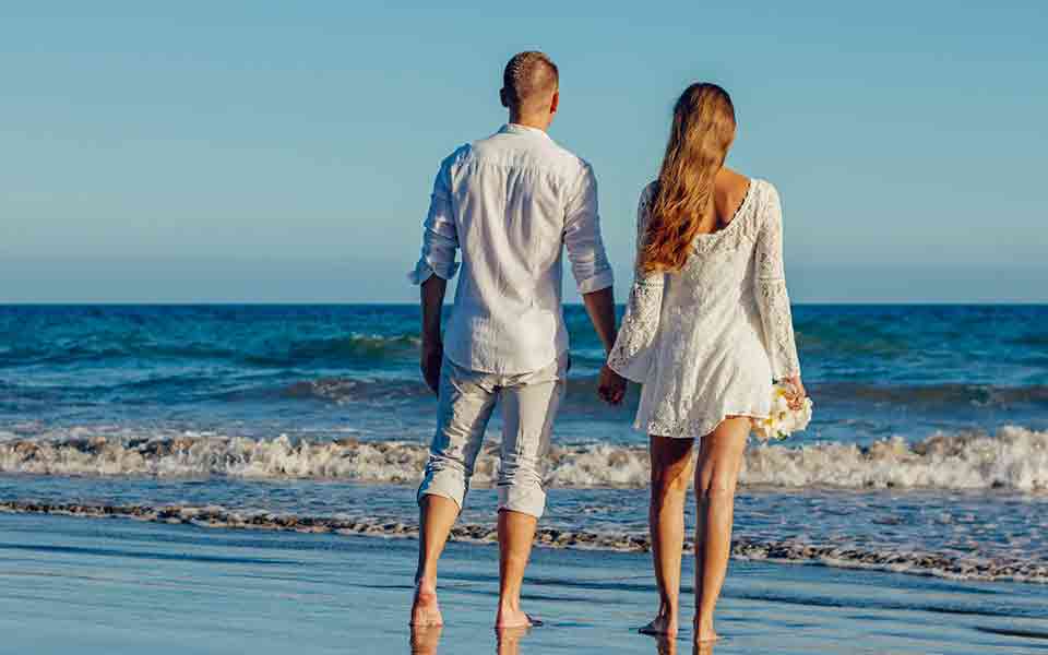 Valentinstag Reisen billig