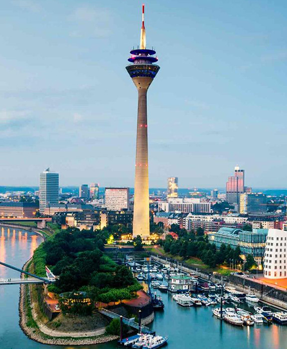 Düsseldorf  Reisen & Urlaub 2024 / 2025 günstig buchen