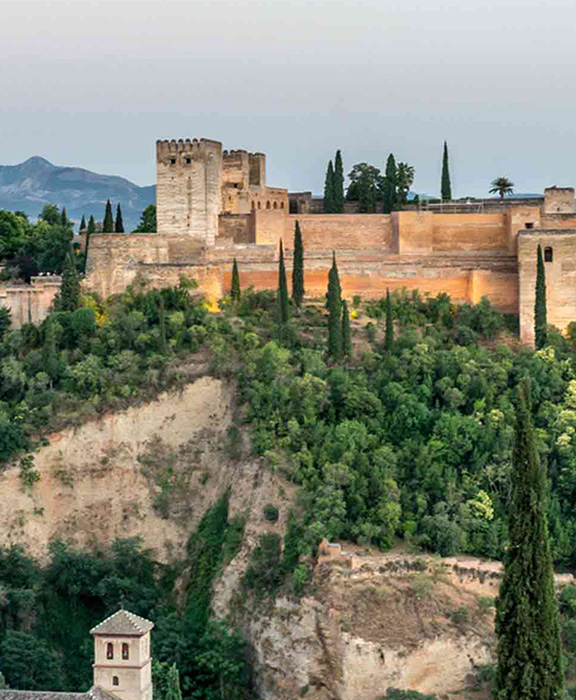 Granada  Reisen & Urlaub 2023 / 2024 günstig buchen