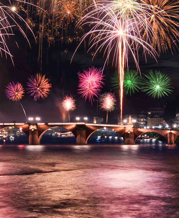 Kurzreisen  zu Silvester 2024 / 2025 günstig buchen